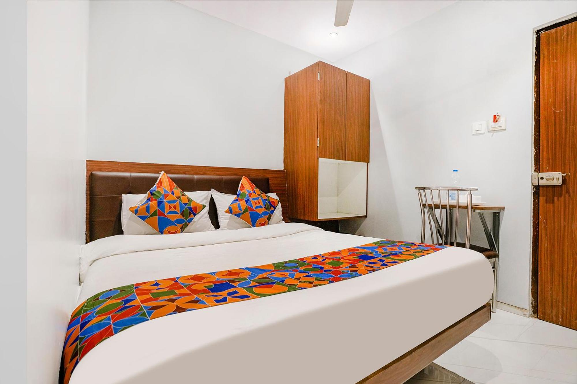 Fabhotel Powai Inn Mumbai Exterior photo